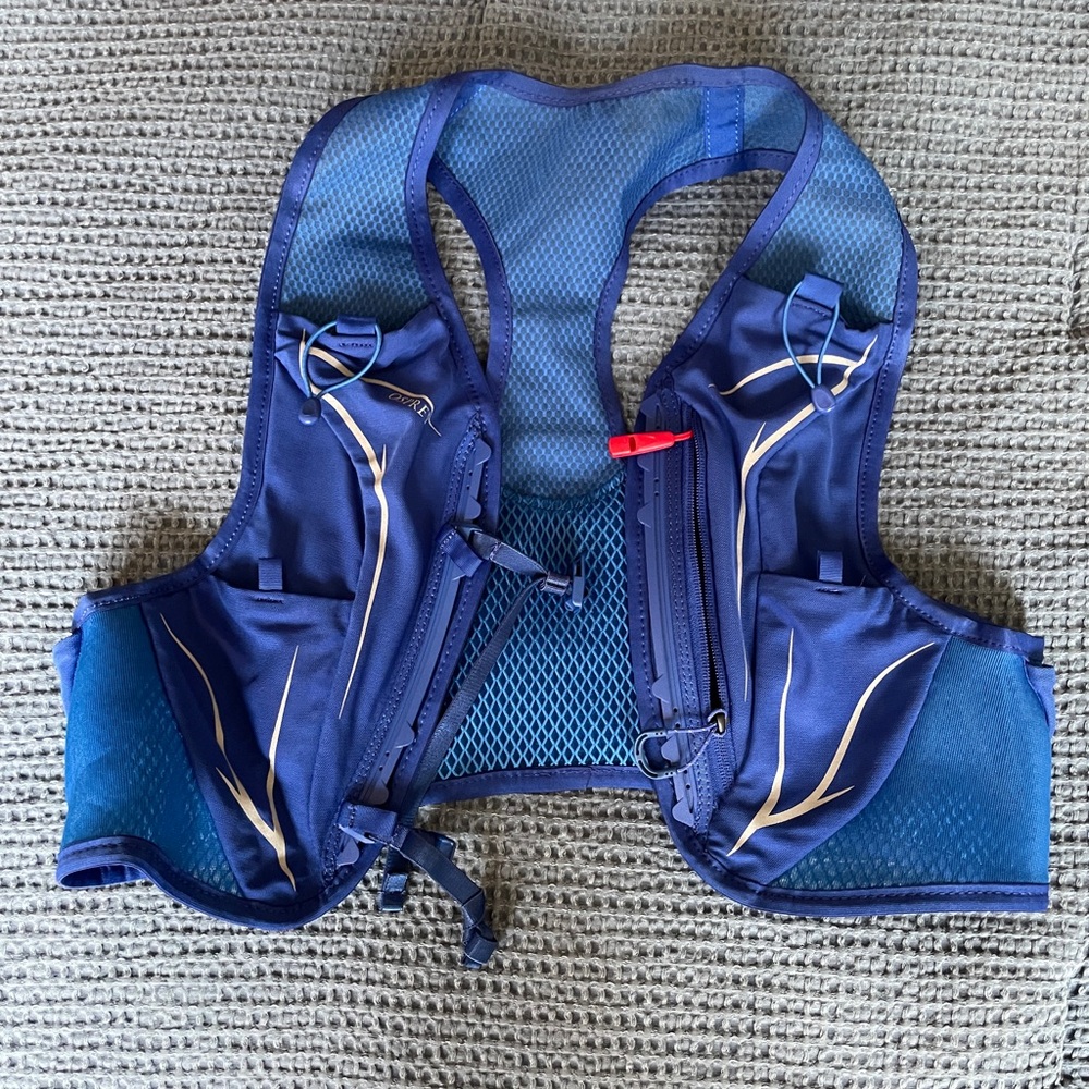 Osprey Blue Running Vest with Pockets